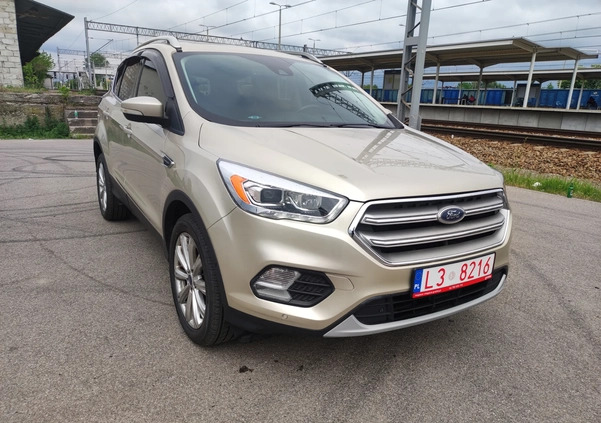 Ford Escape cena 67700 przebieg: 130000, rok produkcji 2017 z Borek Wielkopolski małe 301